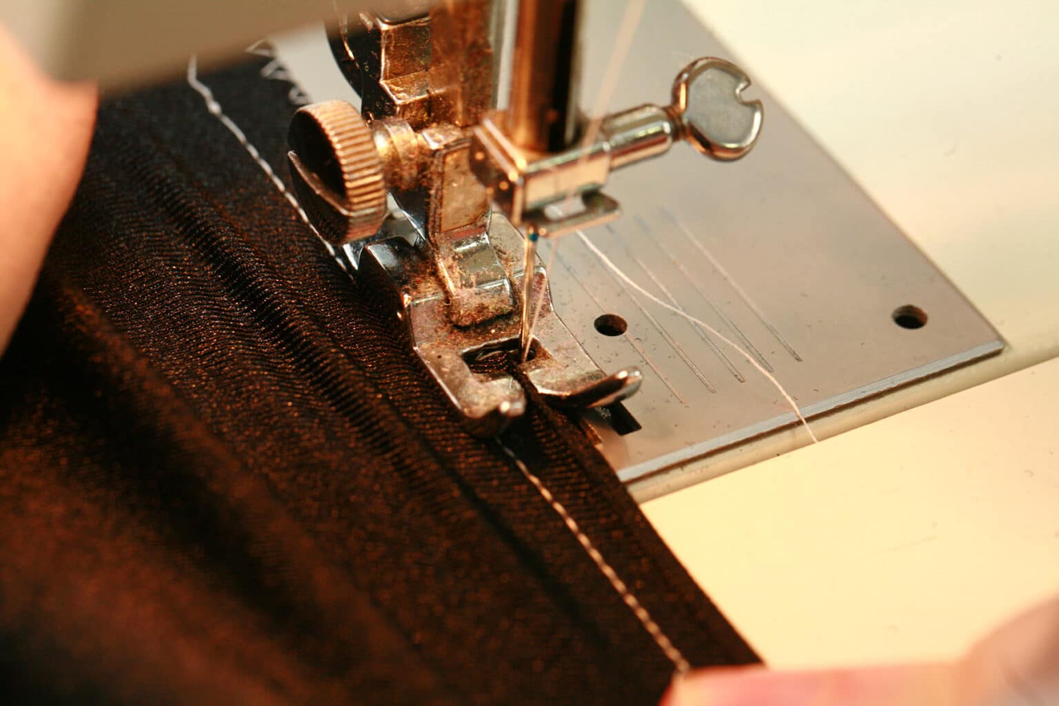 How to Sew Spandex Spandex Simplified